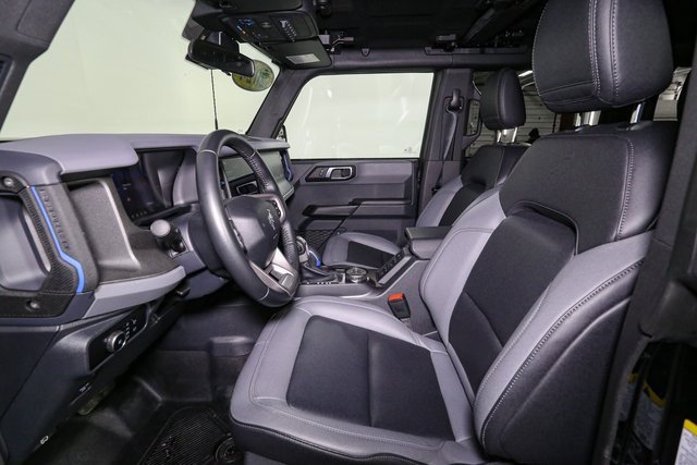 Used 2024 Ford Bronco Black Diamond image 35