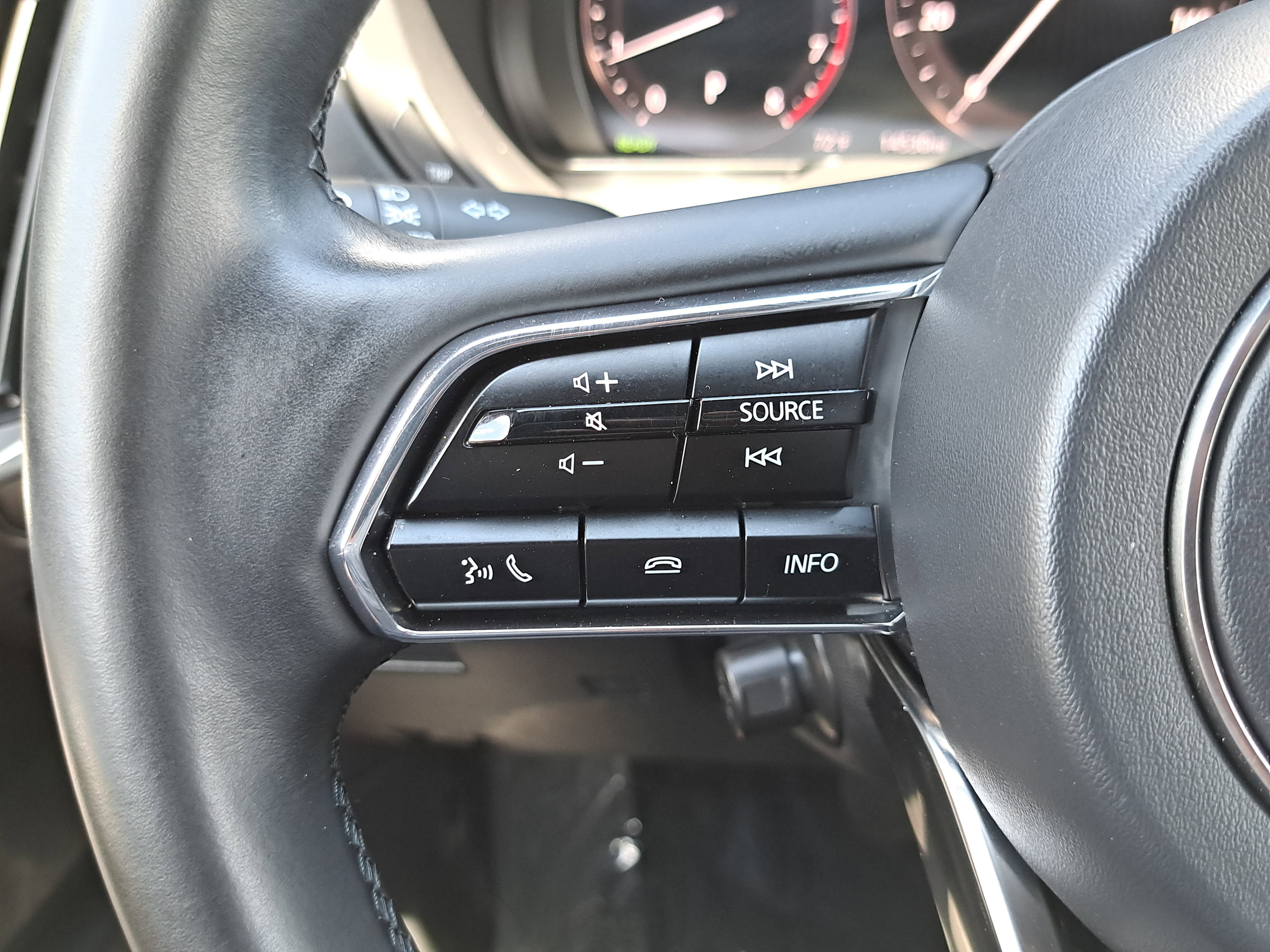 Used 2025 MAZDA CX-70 3.3 Turbo S w/ Premium Package image 17