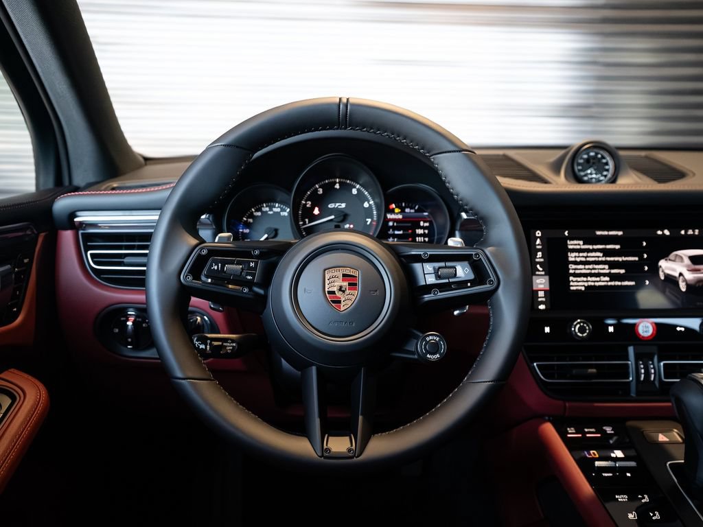 New 2026 Porsche Macan GTS AWD/4WD image 26