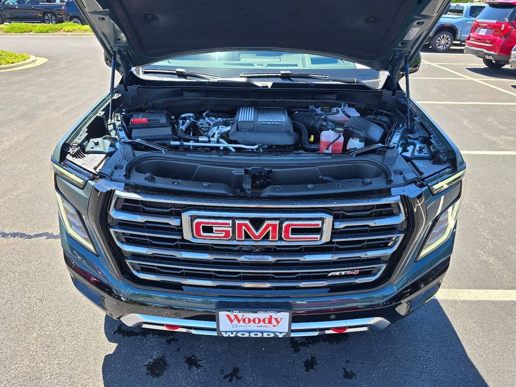 New 2026 GMC Yukon AT4 w/ AT4 Premium Plus Package AWD/4WD image 32