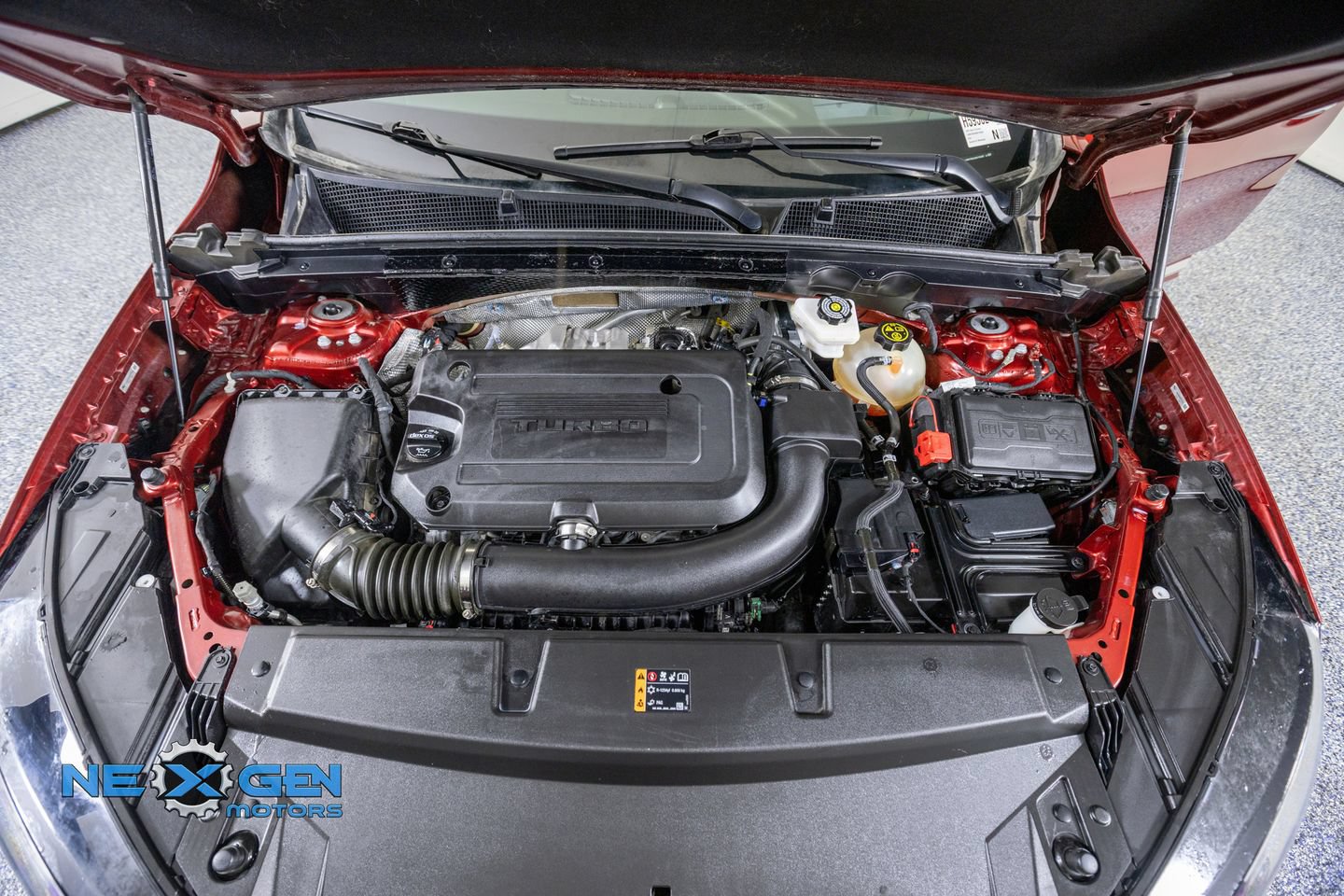 Used 2022 Buick Envision Avenir w/ Technology Package II FWD image 52