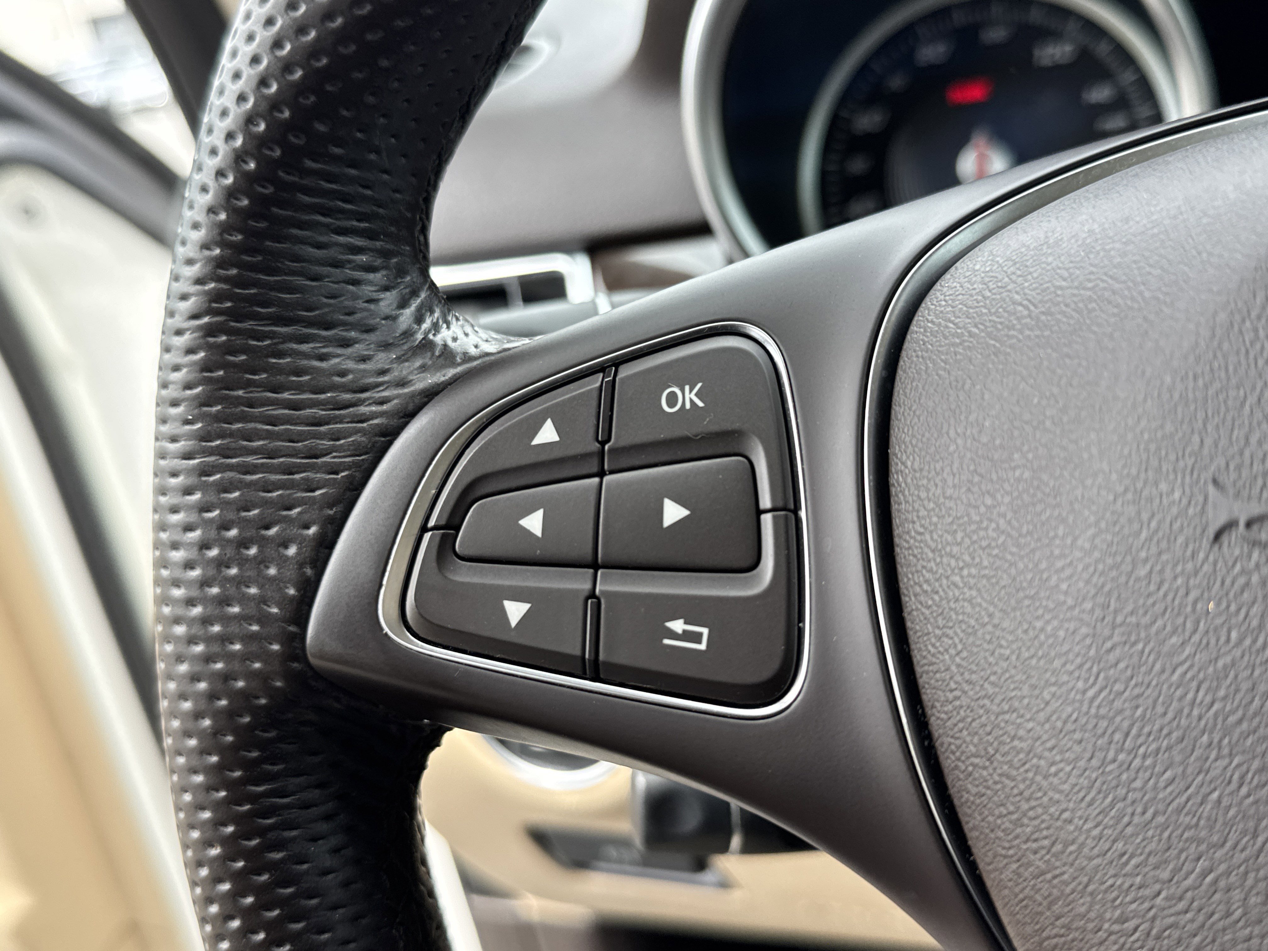 Used 2018 Mercedes-Benz GLE 350 image 20