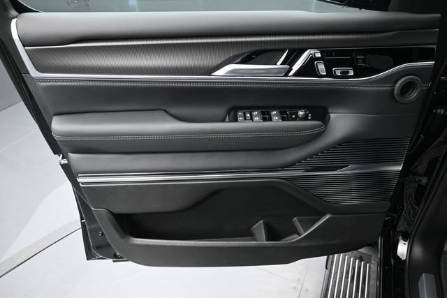 New 2026 Jeep Grand Wagoneer L Summit w/ Rear Seat Video Group I AWD/4WD image 15