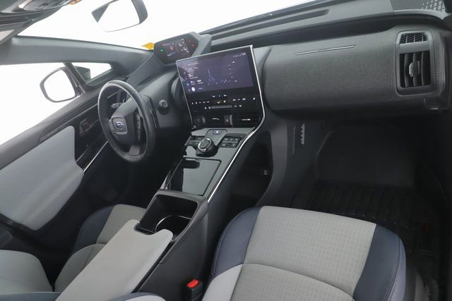 Used 2023 Subaru Solterra Limited image 29