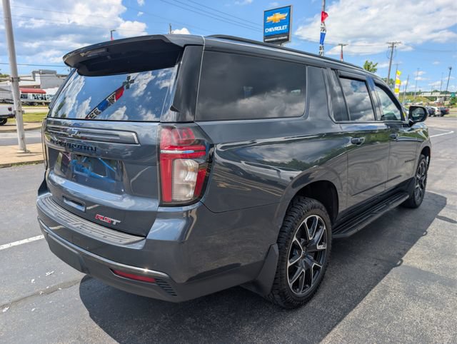 Used 2021 Chevrolet Suburban RST AWD/4WD image 5