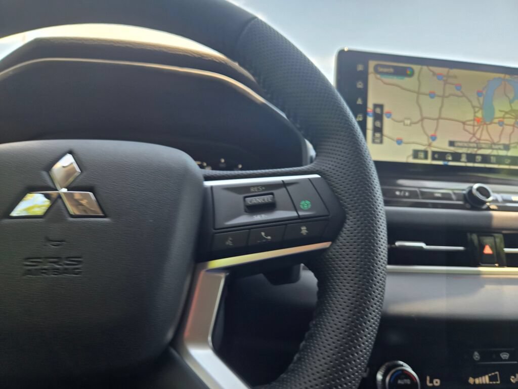 New 2026 Mitsubishi Outlander SE AWD/4WD image 29
