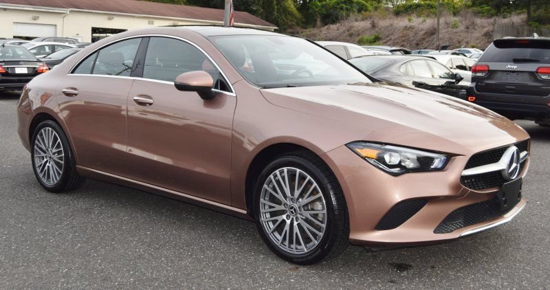 Used 2023 Mercedes-Benz CLA 250 4MATIC w/ Premium Package image 13