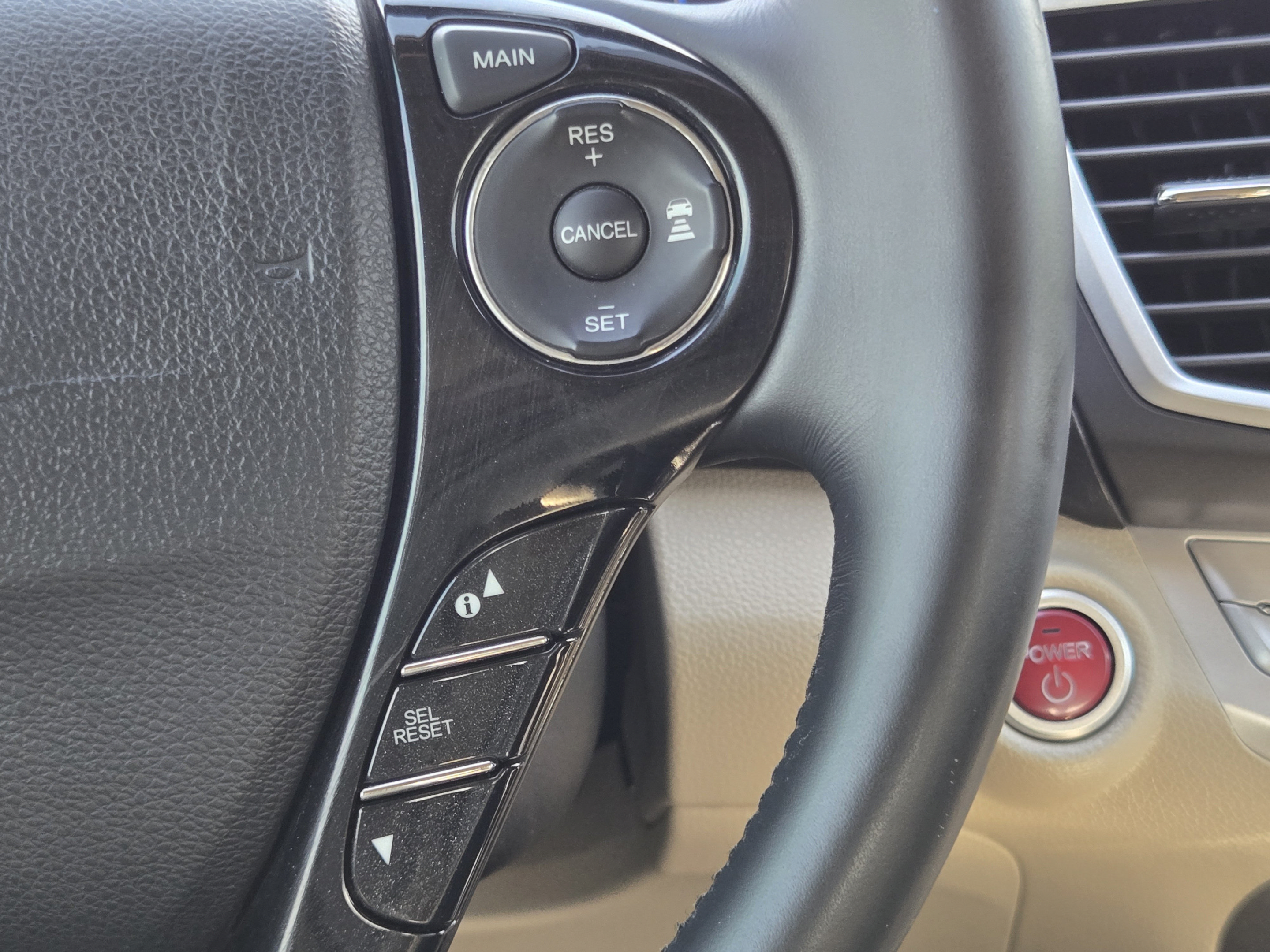 Used 2015 Honda Accord Touring image 27