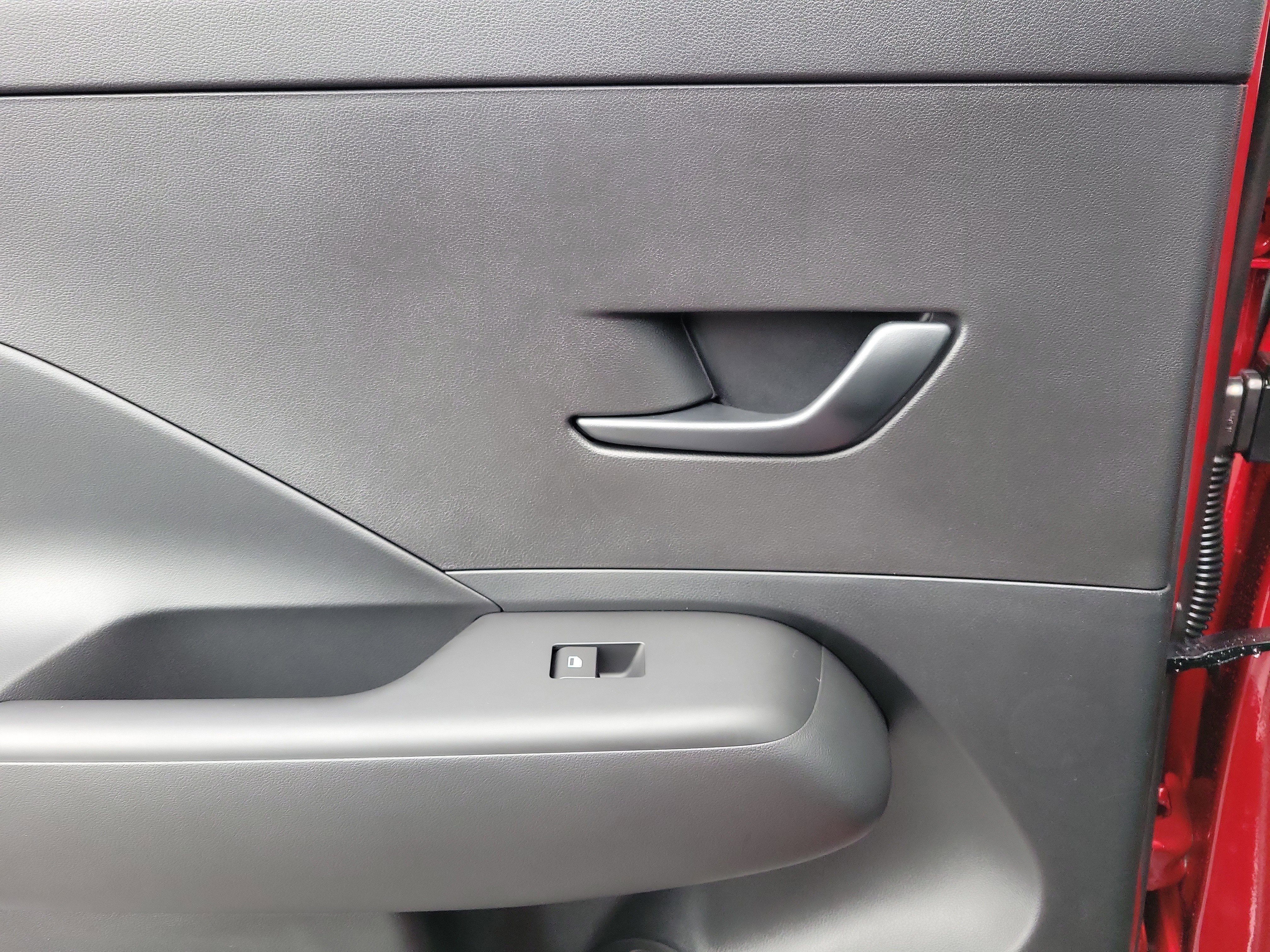 New 2026 Hyundai Kona SE image 12