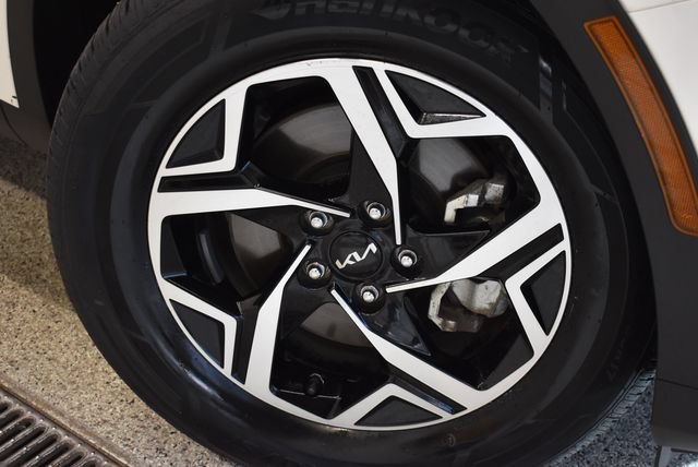 Used 2024 Kia Sportage LX AWD/4WD image 28