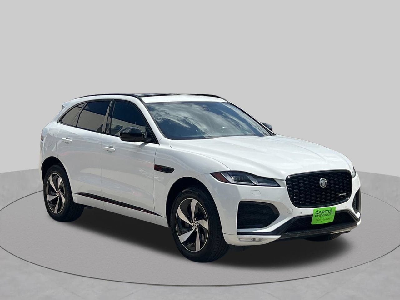 Used 2025 Jaguar F-PACE R-Dynamic S AWD/4WD image 7