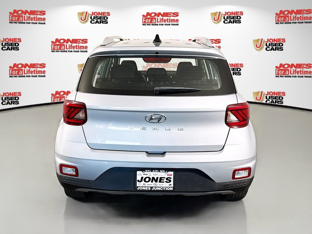 Used 2020 Hyundai Venue SEL w/ Convenience + Premium Package image 15