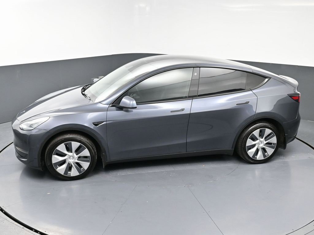 Used 2021 Tesla Model Y Long Range image 50