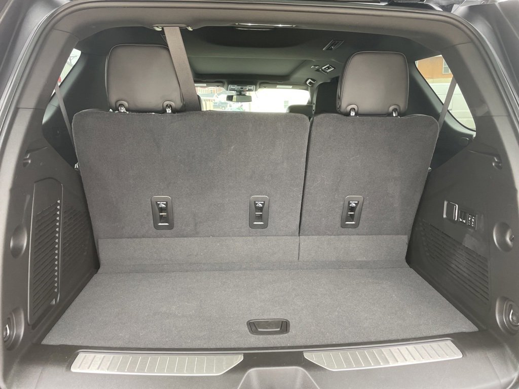 Used 2021 Chevrolet Tahoe RST w/ Luxury Package image 19