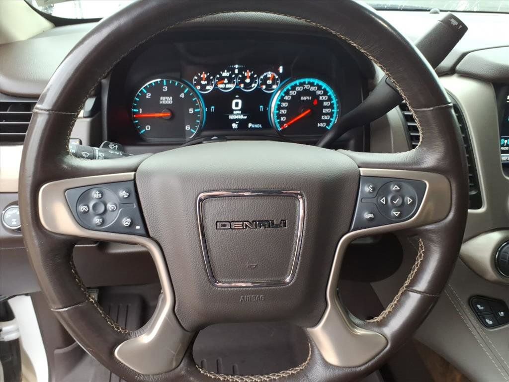 Used 2019 GMC Yukon Denali w/ Denali Ultimate Package image 28