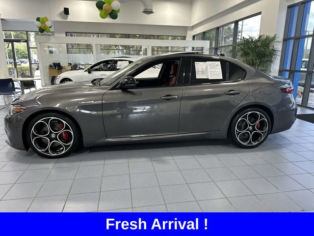 Used 2022 Alfa Romeo Giulia Veloce image 31
