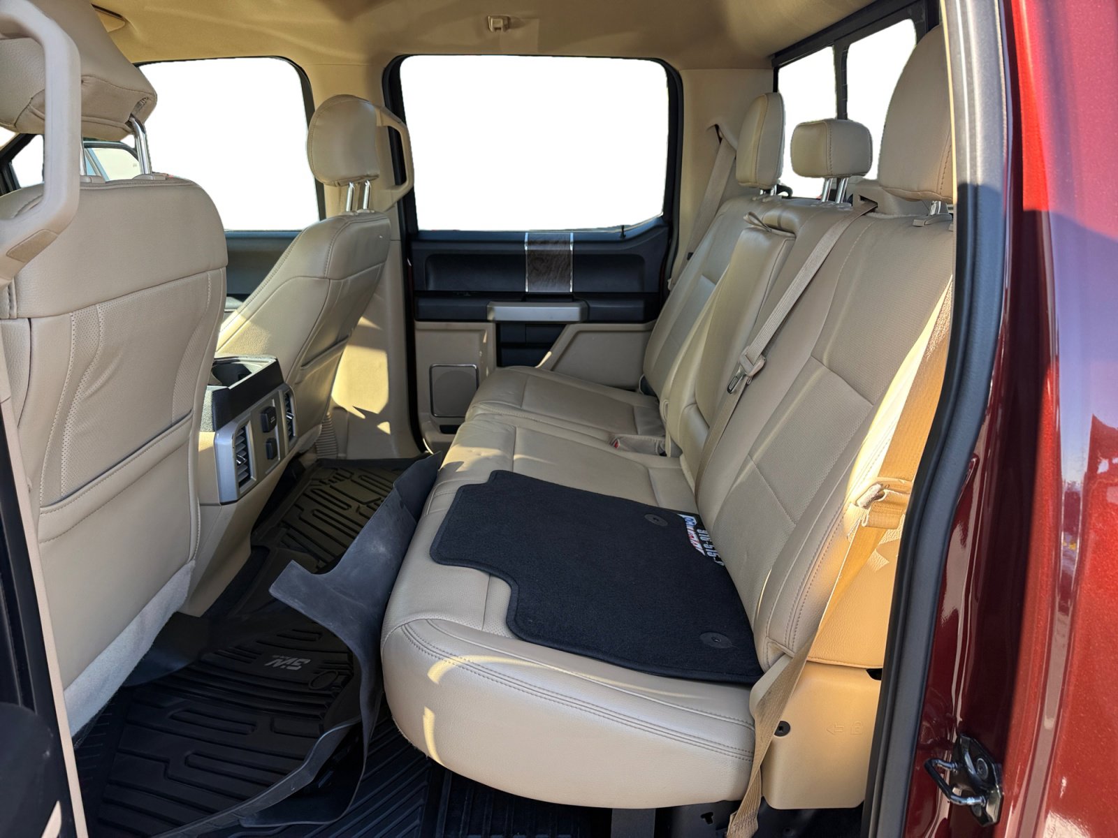 Used 2017 Ford F250 Lariat w/ Lariat Value Package image 16