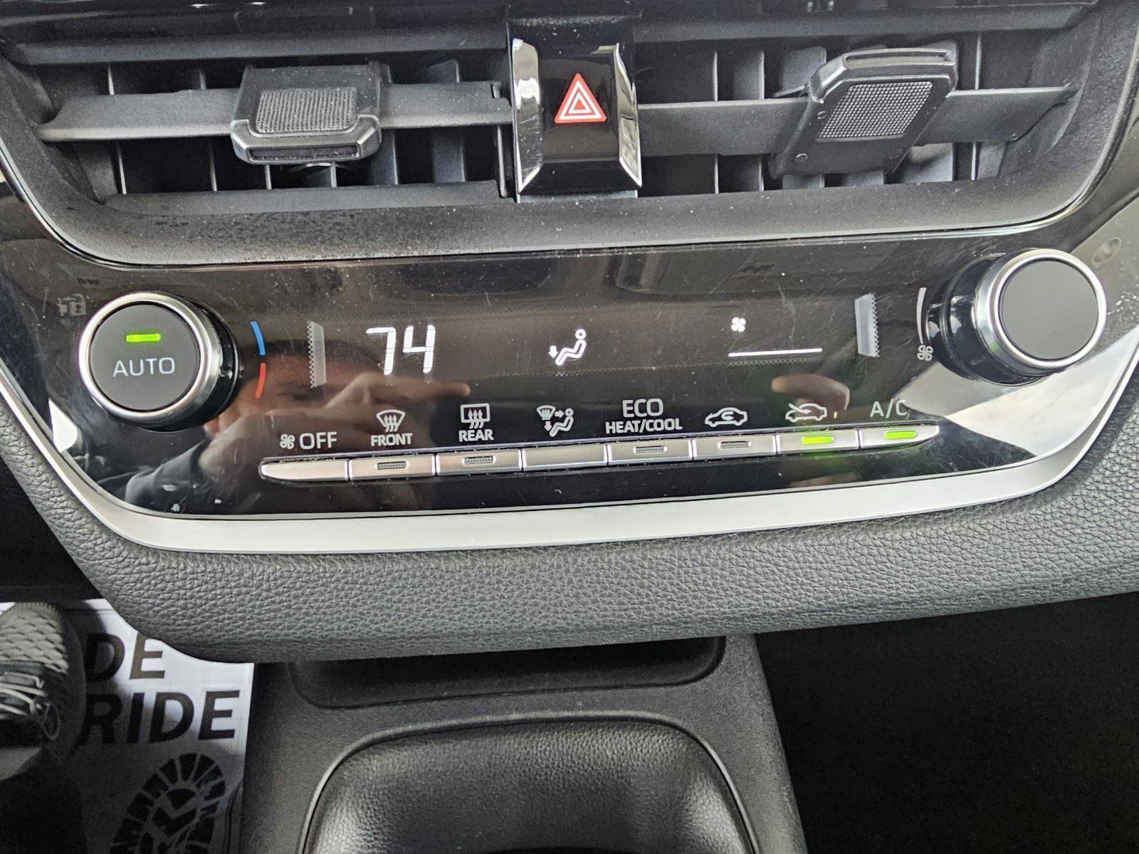 Used 2023 Toyota Corolla LE image 26