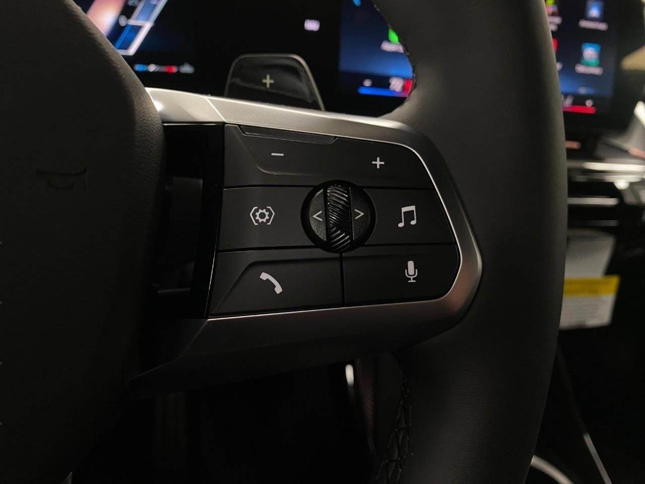 New 2026 BMW X2 xDrive28i AWD/4WD image 49