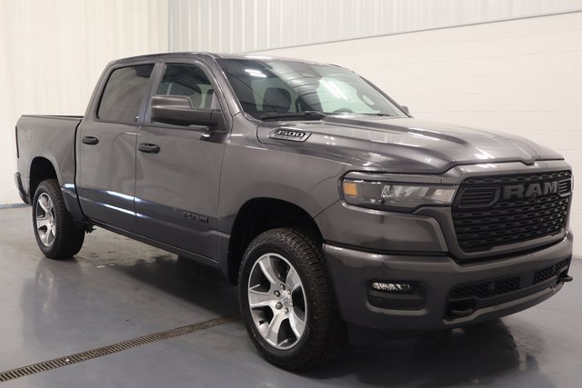 New 2025 RAM 1500 Tradesman w/ Off Road Group video 2