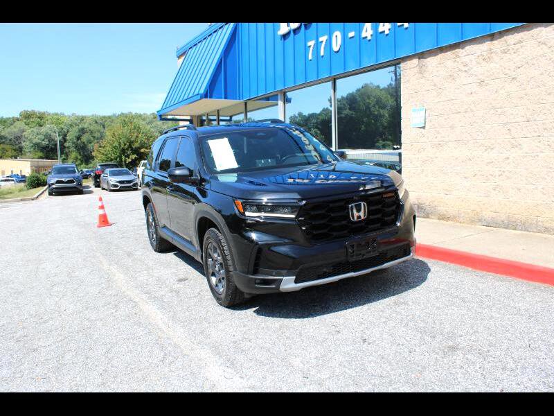 Used 2025 Honda Pilot TrailSport image 1