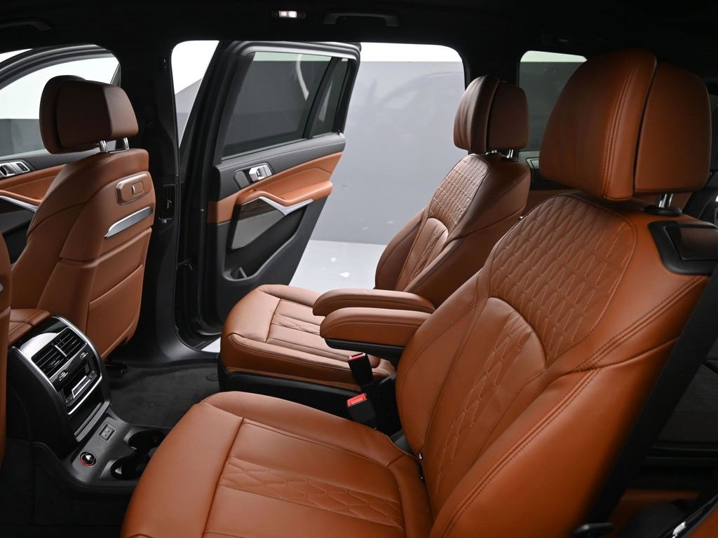 New 2026 BMW X7 xDrive40i w/ M Sport Package image 33
