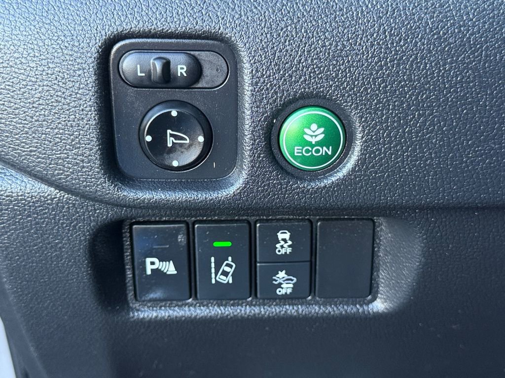Used 2017 Honda Pilot Elite image 22