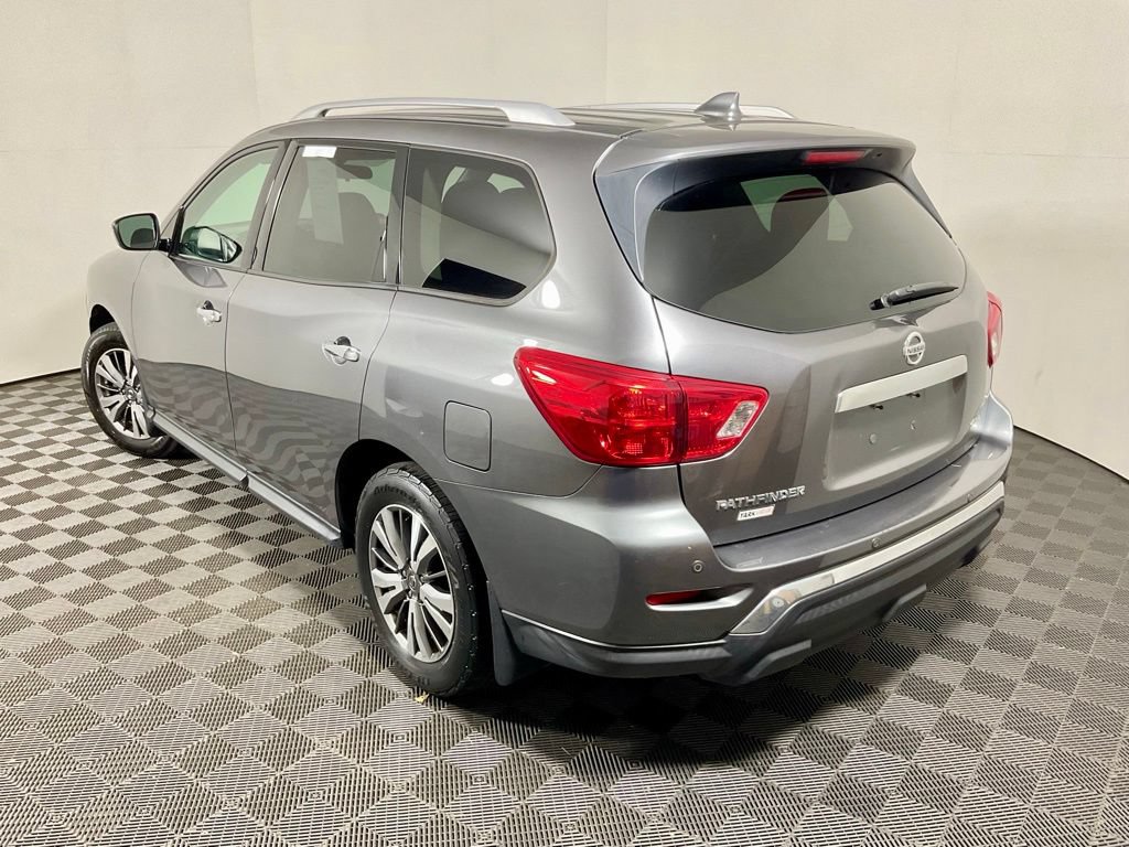 Used 2019 Nissan Pathfinder S AWD/4WD image 11