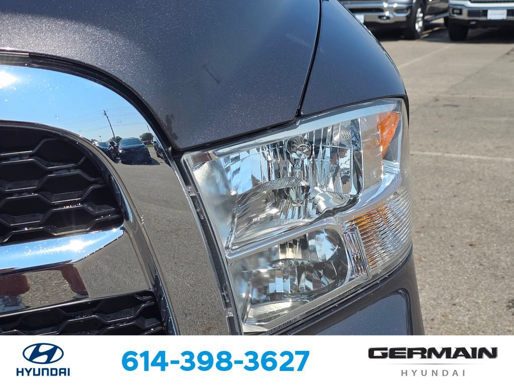 Used 2024 RAM 1500 Classic SLT AWD/4WD image 15