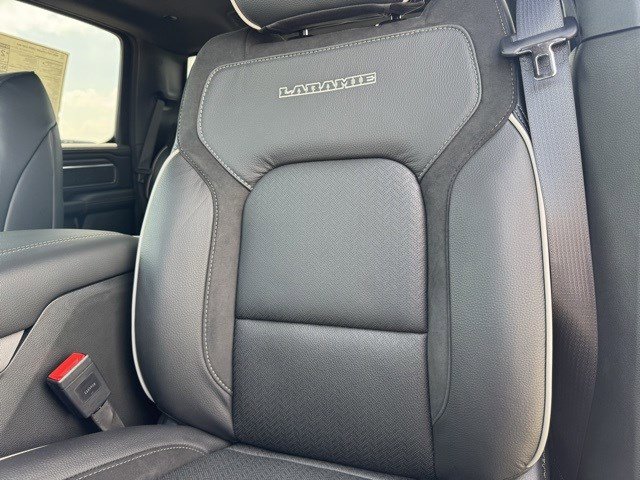 New 2026 RAM 1500 Laramie w/ Sport Appearance Package image 31