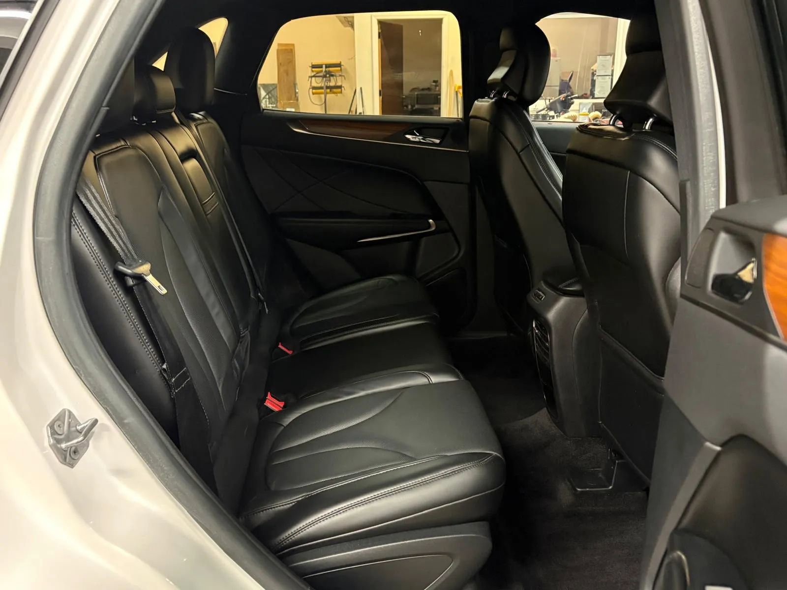 Used 2017 Lincoln MKC Reserve AWD/4WD image 21