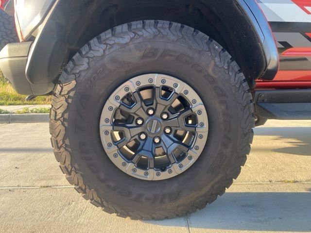Used 2024 Ford Bronco Raptor w/ Interior Carbon Fiber Pack 6 image 9