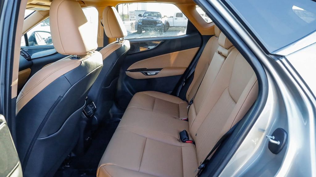 Used 2025 Lexus NX 250 FWD w/ Premium Package image 23