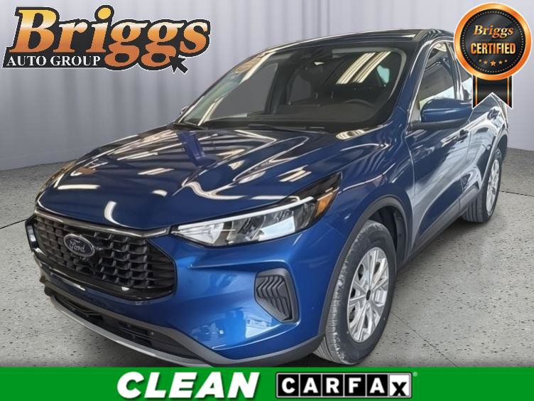 Used 2023 Ford Escape Active w/ Tech Pack #2 AWD/4WD image 1