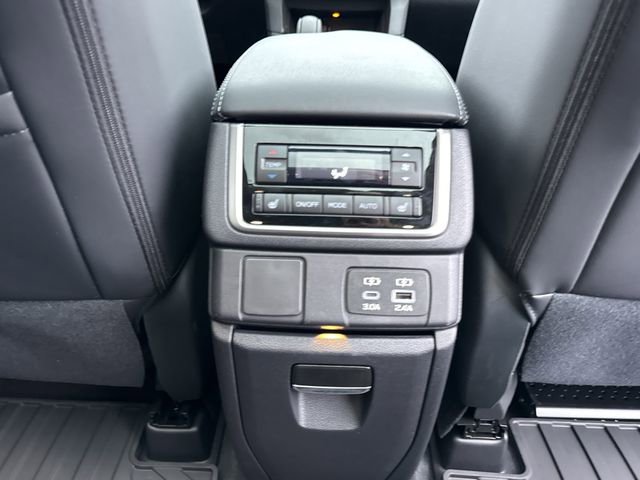 New 2026 Subaru Ascent Limited image 25