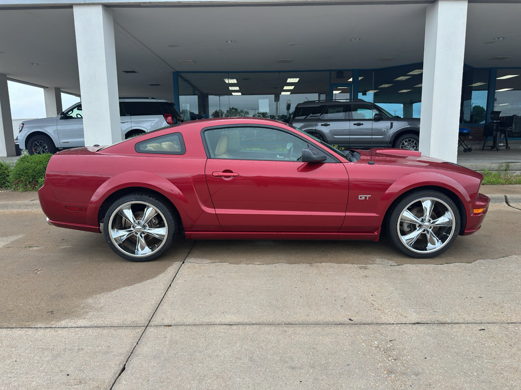 Used 2007 Ford Mustang GT RWD image 13