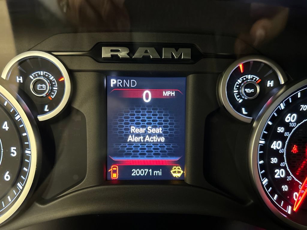 Used 2025 RAM 2500 Big Horn AWD/4WD image 19