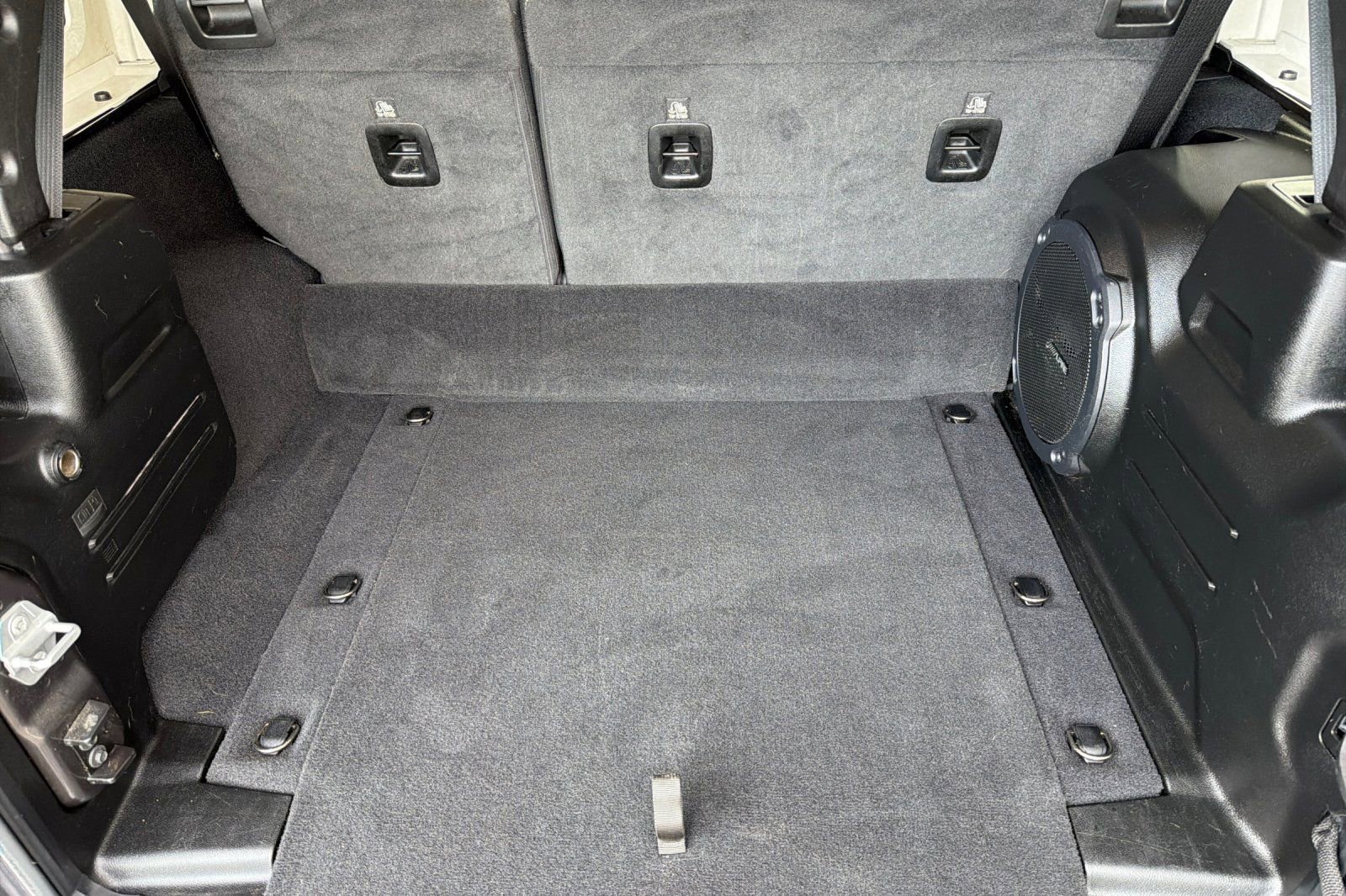 Used 2022 Jeep Wrangler Unlimited Sahara image 15