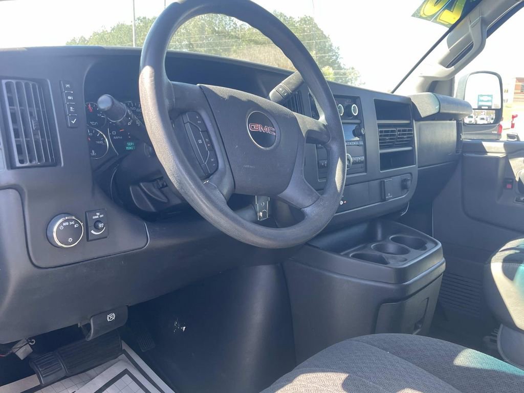 Used 2020 GMC Savana 2500 w/ Driver Convenience Package image 17