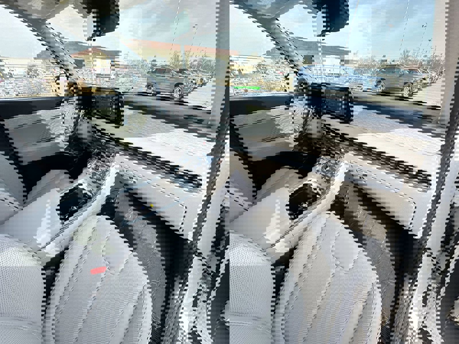 Used 2024 Hyundai Palisade Calligraphy image 30