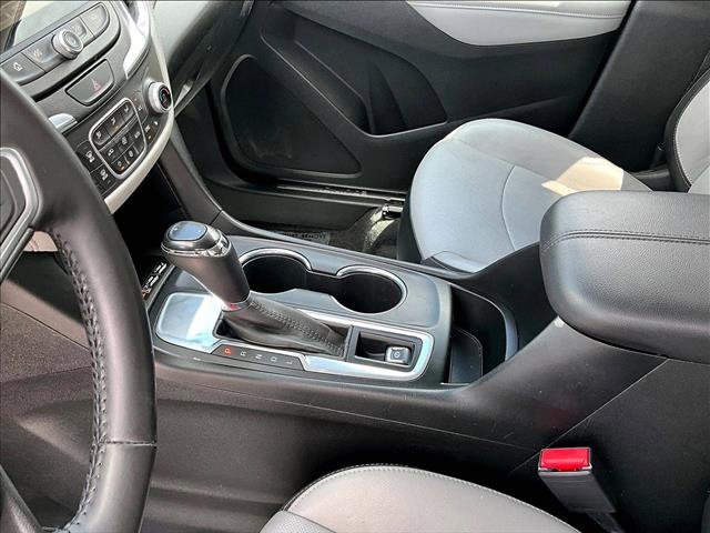 Used 2018 Chevrolet Equinox Premier FWD image 15