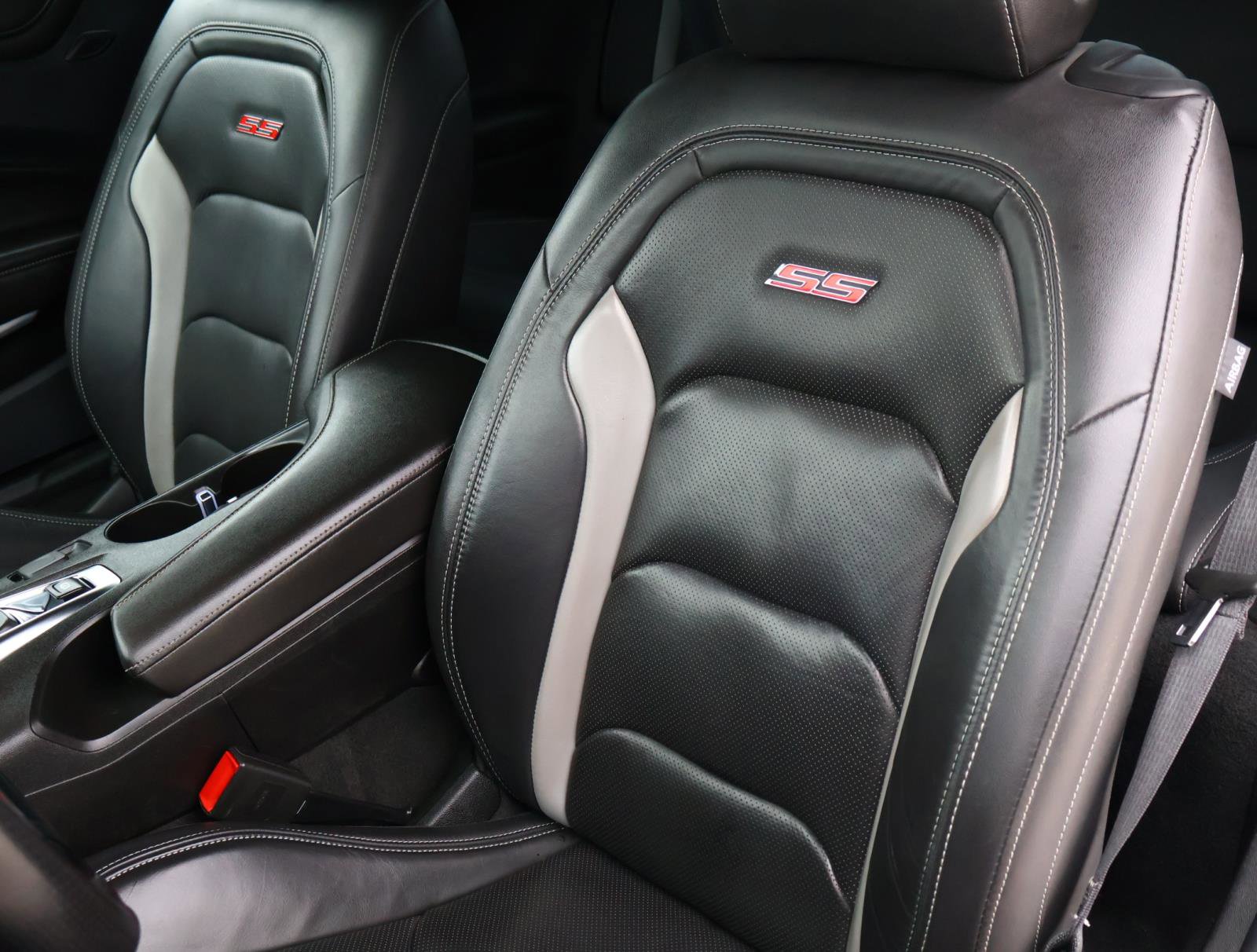 Used 2024 Chevrolet Camaro SS image 9