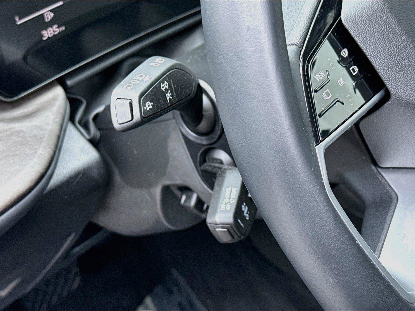 Certified 2025 Audi Q5 Premium AWD/4WD image 10