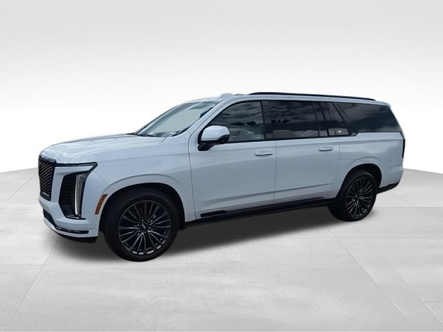 Used 2025 Cadillac Escalade ESV Sport Platinum AWD/4WD image 4