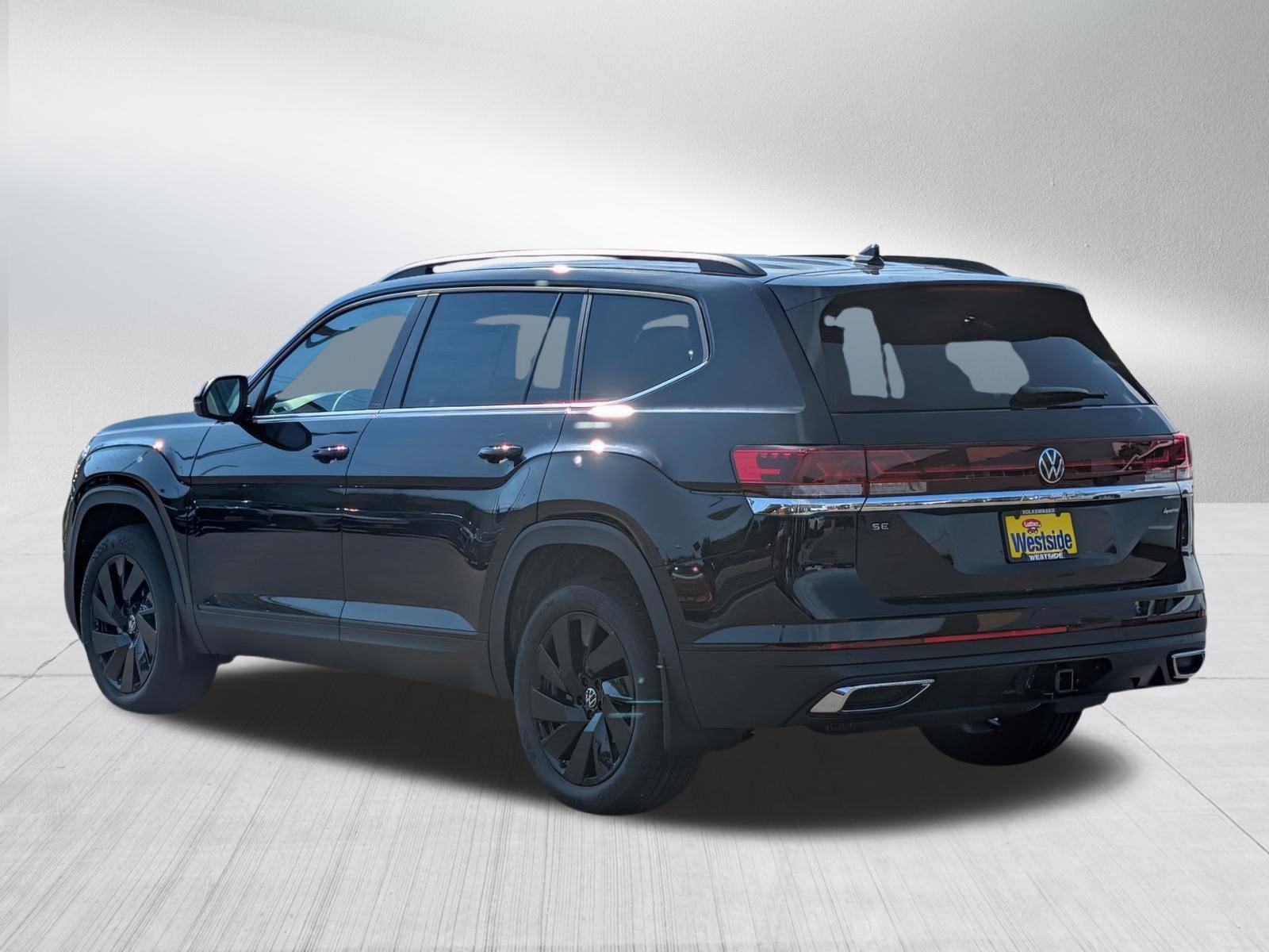 New 2026 Volkswagen Atlas SE AWD/4WD image 2