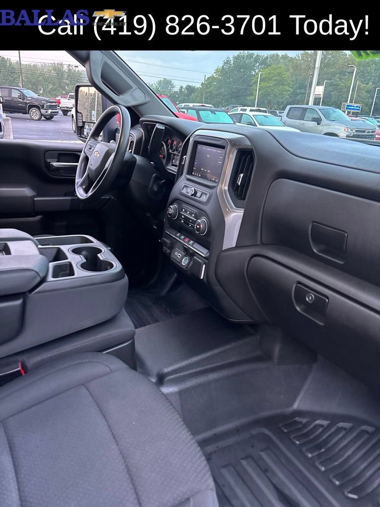 Used 2024 Chevrolet Silverado 2500 W/T w/ WT Convenience Package AWD/4WD image 15