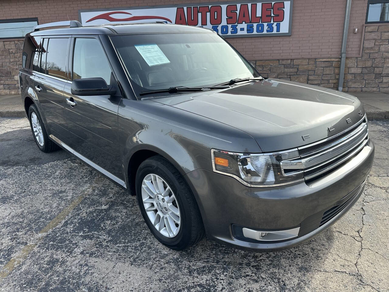 Used 2017 Ford Flex SEL w/ Equipment Group 202A image 3
