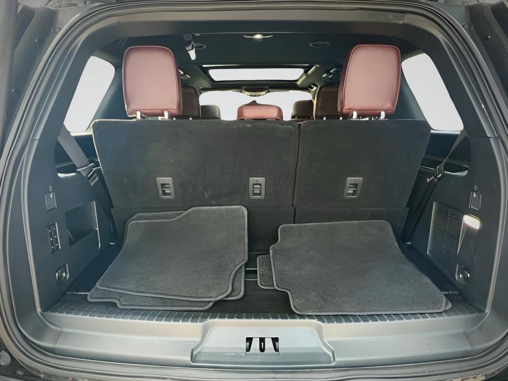 Used 2023 Ford Expedition Limited AWD/4WD image 12