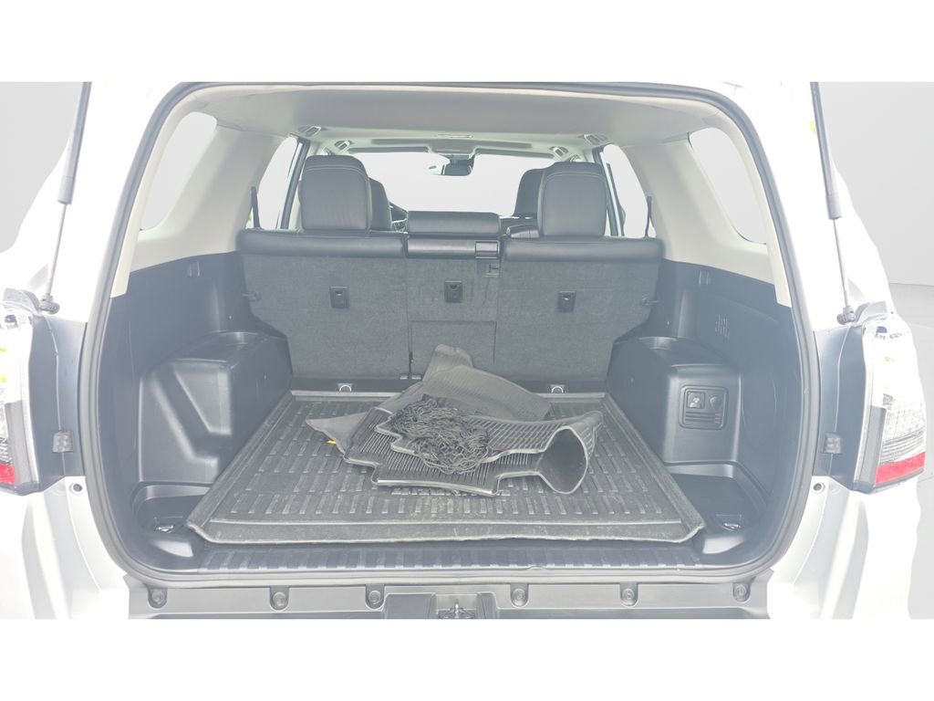 Used 2024 Toyota 4Runner Limited image 12