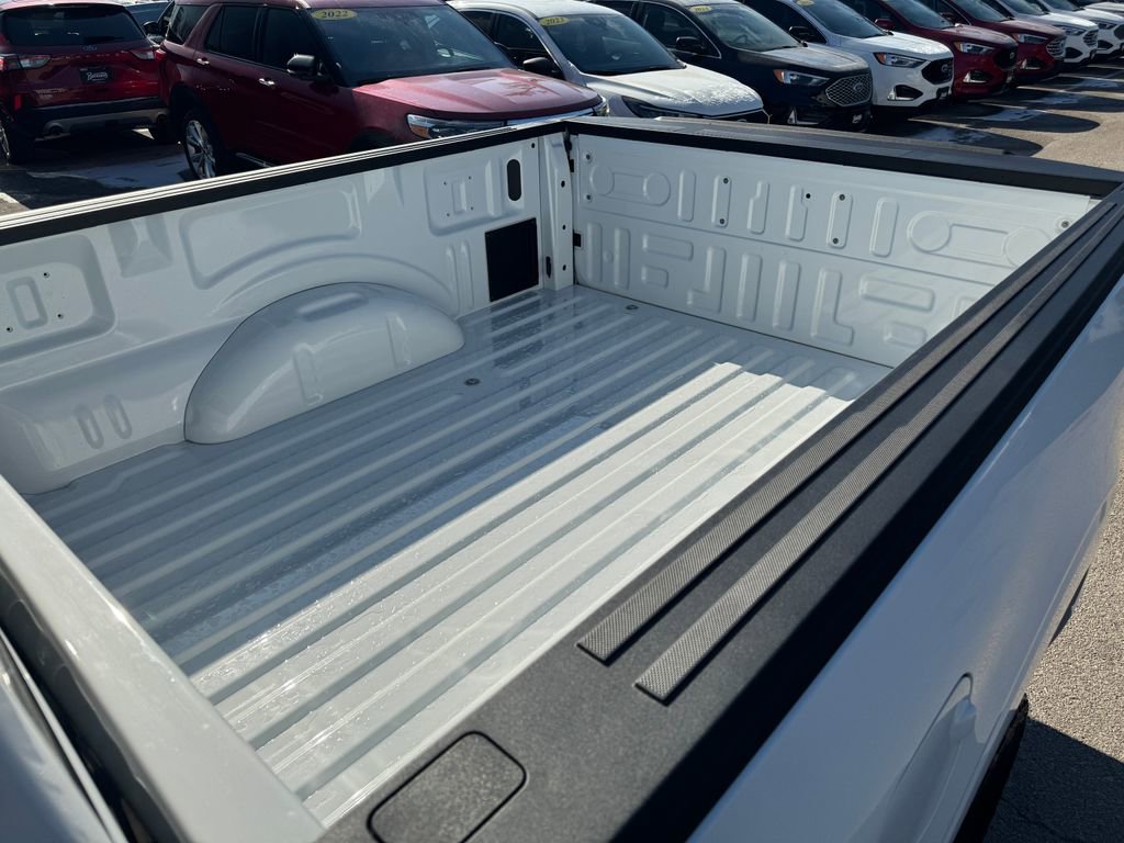 New 2026 Ford F150 XLT w/ Equipment Group 301A Standard image 13